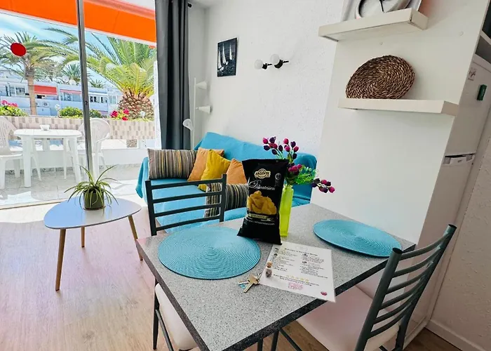 Blue Paradise Apartment